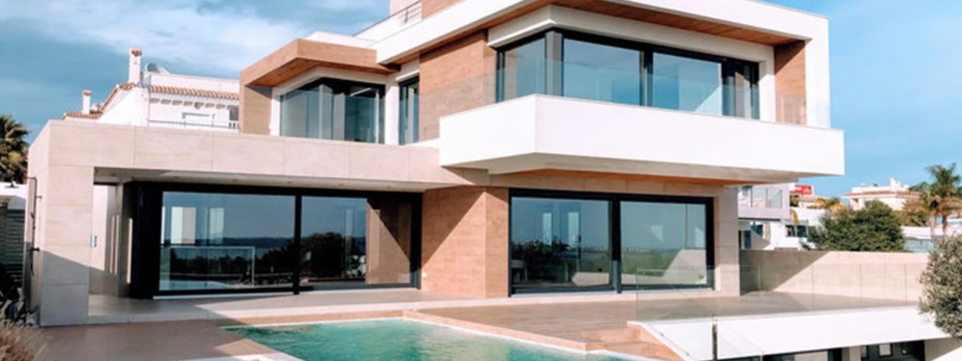 مراحل طراحی و ساخت ویلا مدرن در مشهد قدم‌ به‌ قدم